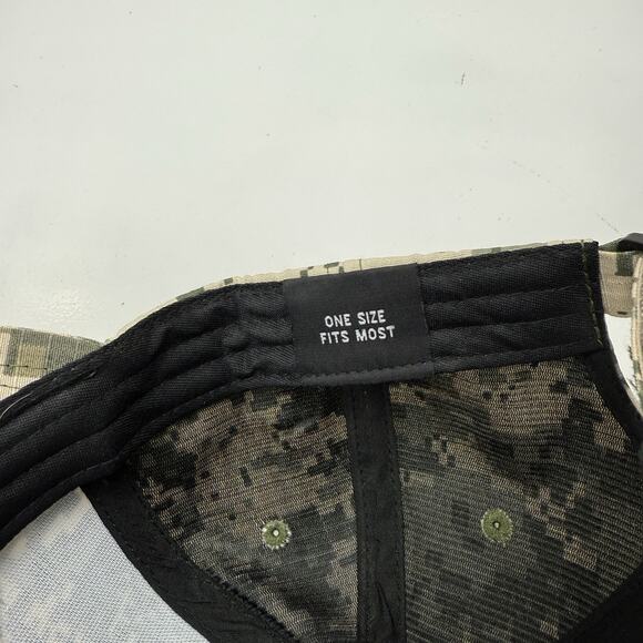 Nashville Predators Hat Cap Camo Strapback Adjustable Camouflage NHL Hockey - Picture 11 of 12